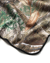 Load image into Gallery viewer, Realtree Fishing ECO Towel