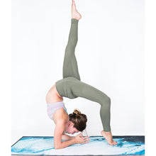 Load image into Gallery viewer, Todd Glaser X Leus Yoga Towel