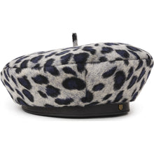 Load image into Gallery viewer, AUDREY II BERET - BLUSH CAMO