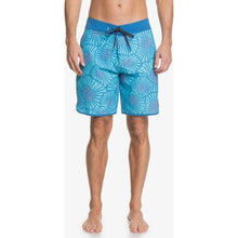Load image into Gallery viewer, Highline Party Wave 19" Boardshorts