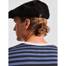 Load image into Gallery viewer, HOOLIGAN II SNAP CAP - BLACK