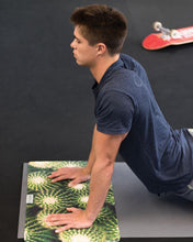 Load image into Gallery viewer, Cacti Active Towel