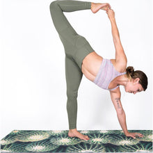 Load image into Gallery viewer, Cacti Yoga Towel