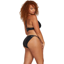 Load image into Gallery viewer, SIMPLY SOLID V NECK