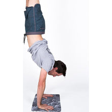 Load image into Gallery viewer, Lunar Active Towel