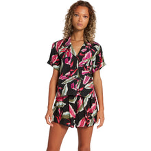 Load image into Gallery viewer, CANT BE TAMED SS