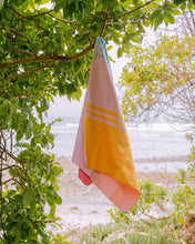 Load image into Gallery viewer, Zuma Outdoor ECO Towel