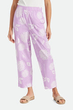 Load image into Gallery viewer, Garden Floral Crop Pant - Dove