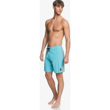 Load image into Gallery viewer, Highline Piped 18" Boardshorts