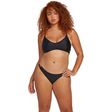 Load image into Gallery viewer, SIMPLY SOLID V NECK