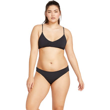 Load image into Gallery viewer, SIMPLY SEAM VNECK TOP