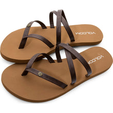 Load image into Gallery viewer, EASY BREEZY II SANDALS - BROWN