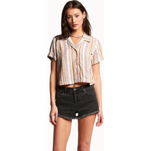 Load image into Gallery viewer, CANT BE TAMED SS