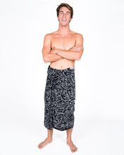 Load image into Gallery viewer, Lucas Beaufort X Leus Surf Towel