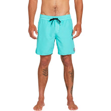 Load image into Gallery viewer, Center Trunks