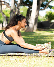 Load image into Gallery viewer, Hot Spots Gym ECO Towel
