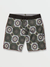 Load image into Gallery viewer, Barnacle Stoney Trunks
