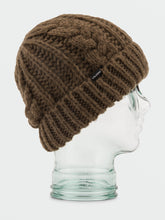 Load image into Gallery viewer, Men&#39;s Cable Hand Knit Beanie
