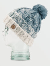 Load image into Gallery viewer, Women's Gradient Hand Knit Beanie
