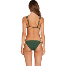 Load image into Gallery viewer, Simply Rib Triangle Top
