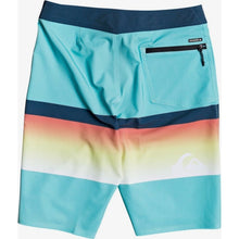 Load image into Gallery viewer, Boy&#39;s 8-16 Highline Slab 18&quot; Board Shorts
