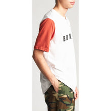 Load image into Gallery viewer, JUDSON S/S HENLEY - WHITE

