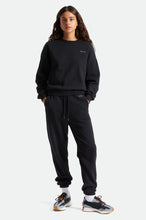 Load image into Gallery viewer, Weekender Crew - Black

