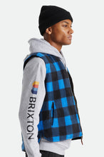 Load image into Gallery viewer, Heist Chunky Beanie - Black
