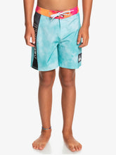Load image into Gallery viewer, Boy&#39;s Surfsilk Acid Wash 15
