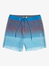 Load image into Gallery viewer, Boy&#39;s Surfsilk Massive Boy 14
