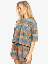 Load image into Gallery viewer, Women's Wave Vibes Short
