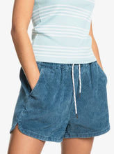 Load image into Gallery viewer, Women's Summer Scoop Short
