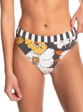 Load image into Gallery viewer, Women's Revo Hi Waist Band Pant Aop
