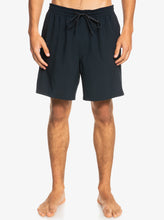 Load image into Gallery viewer, Men&#39;s Omni Stretch Short 17
