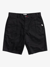 Load image into Gallery viewer, Men&#39;s Crest Chino
