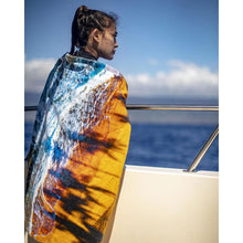 Load image into Gallery viewer, Zak Noyle X Leus Surf Towel
