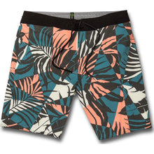 Load image into Gallery viewer, Labrynth Stoneys Trunks
