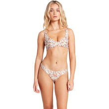 Load image into Gallery viewer, FLOWER TRIP HIPSTER
