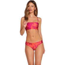 Load image into Gallery viewer, Palm Fun Day Cheekini Bottom
