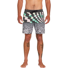 Load image into Gallery viewer, HORIZON TRUNK 17
