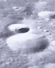 Load image into Gallery viewer, Lunar Active Towel
