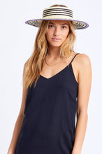 Load image into Gallery viewer, Women&#39;s Joanna Visor
