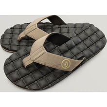 Load image into Gallery viewer, RECLINER SNDL
