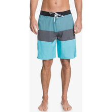 Load image into Gallery viewer, Highline Massive 20&quot; Boardshorts
