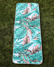 Load image into Gallery viewer, Jungle Fever Golf ECO Towel
