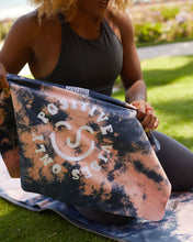Load image into Gallery viewer, Positive Vibes Gym ECO Towel

