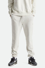 Load image into Gallery viewer, Vintage Reserve Jogger - Beige
