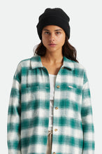 Load image into Gallery viewer, Heist Chunky Beanie - Black
