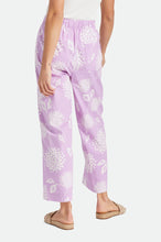 Load image into Gallery viewer, Garden Floral Crop Pant - Dove
