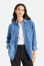 Load image into Gallery viewer, Willie Nelson L/S Woven - Worn Denim
